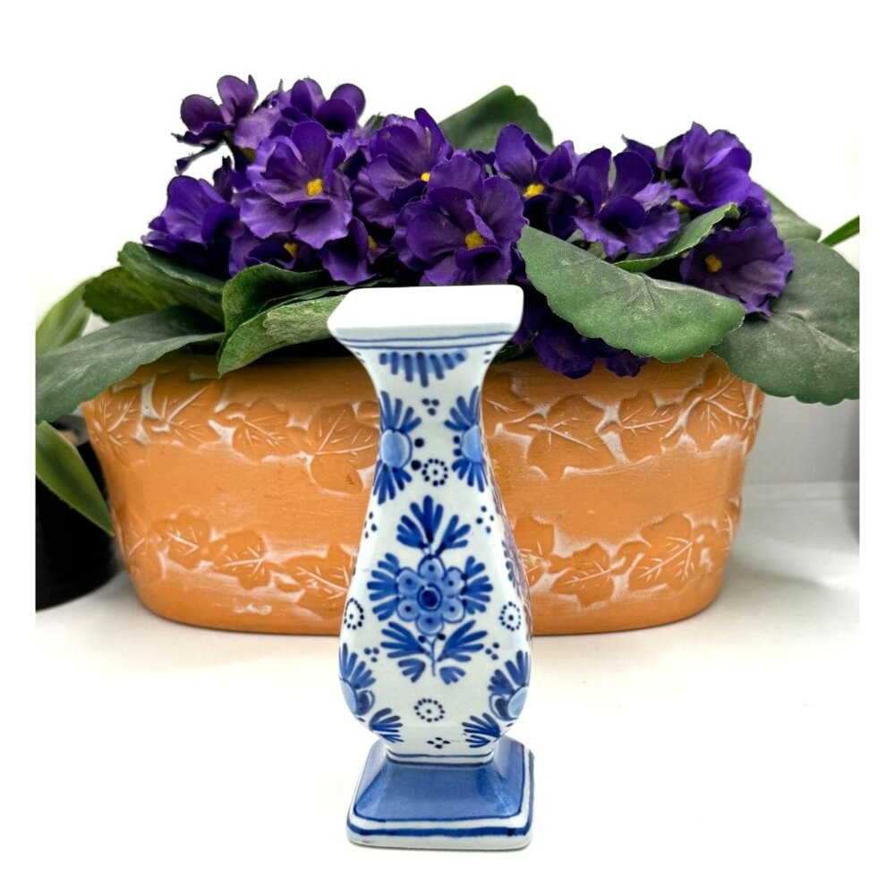 Vintage Royal Delft Holland Flower Blue & White Ceramic Bud Vase